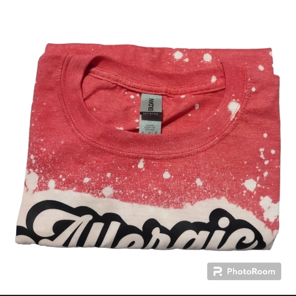 Allergic to BULL$HIT Tshirt Size Medium - Picture 3 of 4